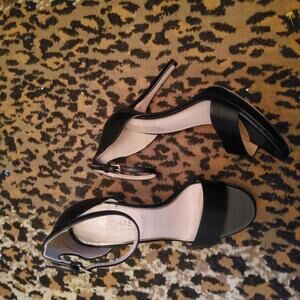 9.5 Agate Quartz Heels